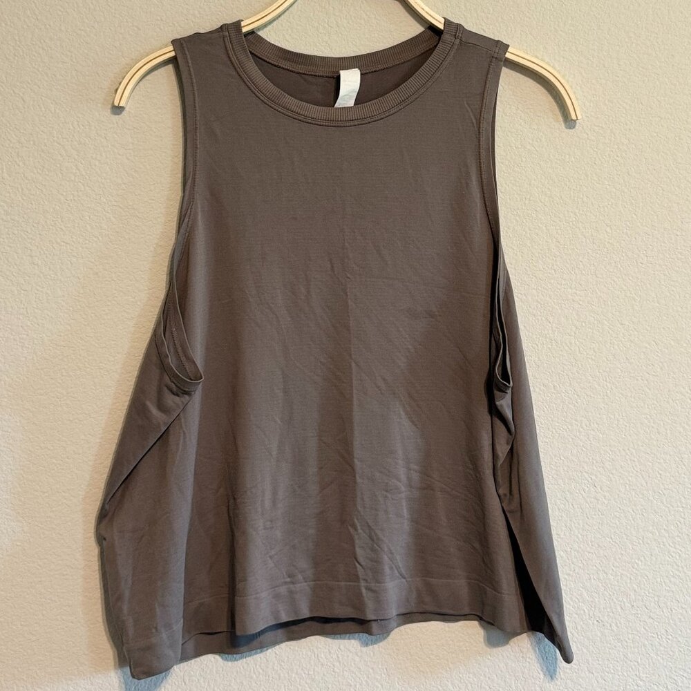 Cropped Brown Yoga Tank